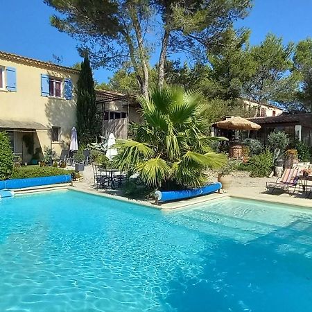 Les Coronilles Acomodação com café da manhã Beaucaire  Exterior foto