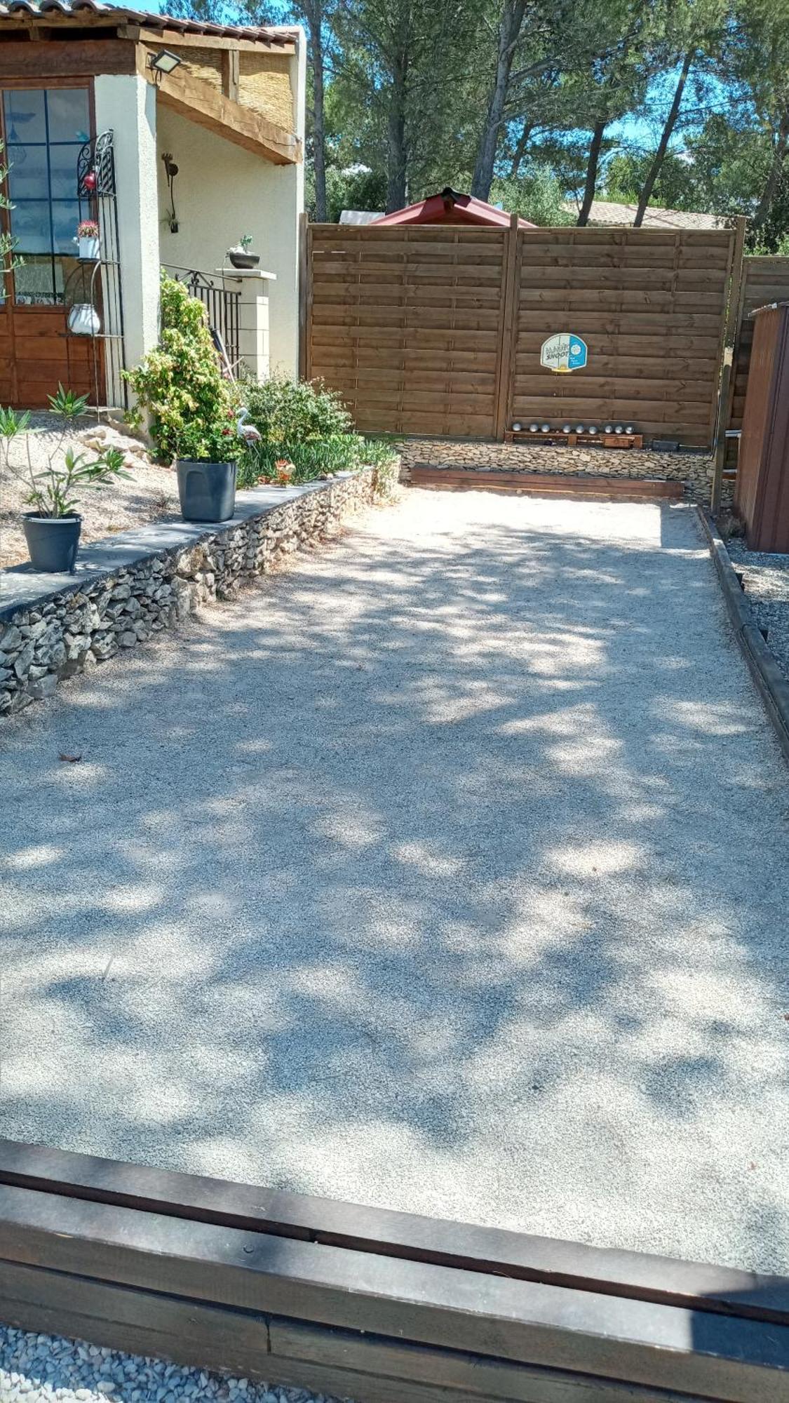 Les Coronilles Acomodação com café da manhã Beaucaire  Quarto foto
