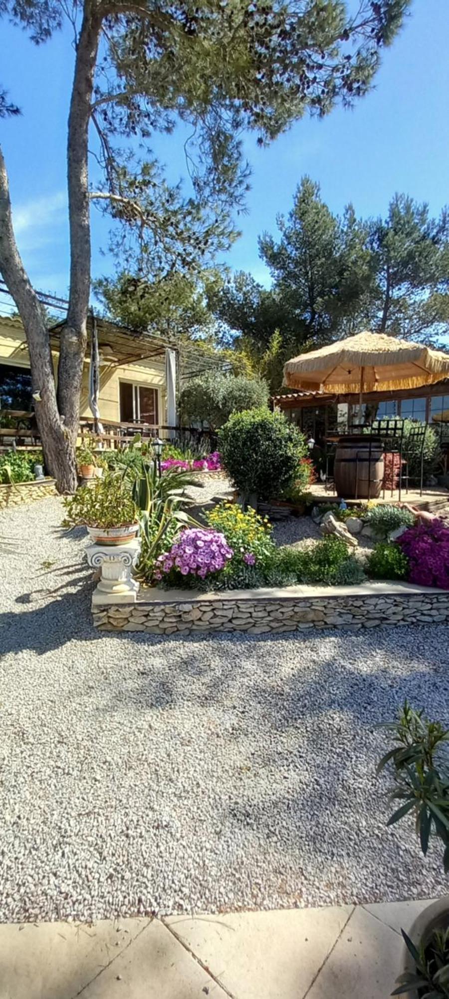 Les Coronilles Acomodação com café da manhã Beaucaire  Exterior foto